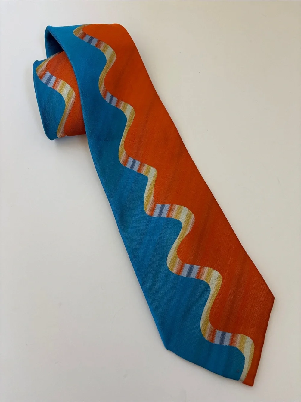 Vintage J Garcia Limited Ed Collection 39 Anniv Courtyard Performance Silk Tie